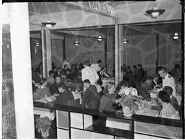 Transit dining room