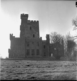 Knappogue Castle