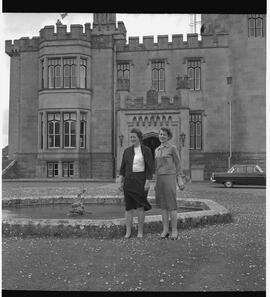 Hearts and flowers group at Dromoland Castle