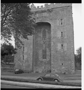 Bunratty Castle - Exterior