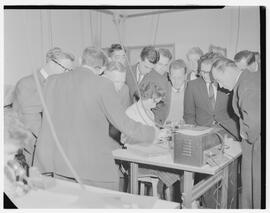 SPS factory tour - Woman at work