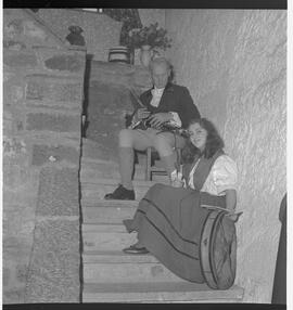 Kinvara tour - Musicians at Kinvara Castle