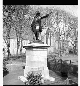 View of Limerick - Sarsfield Monument