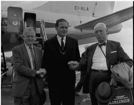 Limerick Men's Association of New York Mayor with two guests