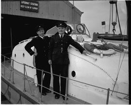 Sailors at rescue boat