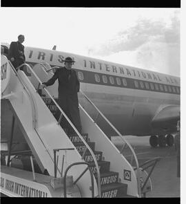 Cardinal Cushing arrives at Shannon