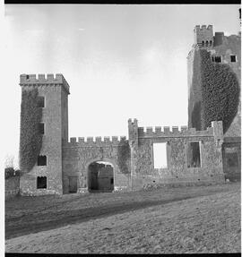Knappogue Castle