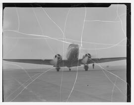 Freight loading on Aer Lingus DC3 jet