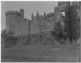 Lough Cutra Castle