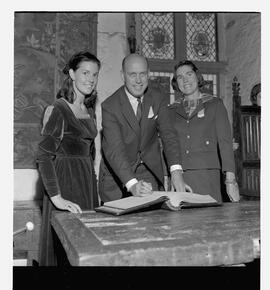 Home Tour - Mr and Mrs Owen Daly