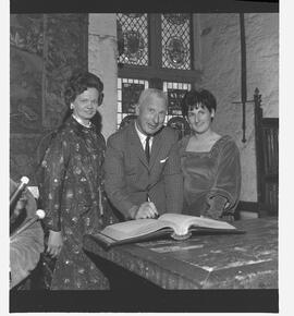Home Tour - Mr and Mrs Fletcher