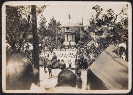 Photograph of a reception in the square at Cáceres