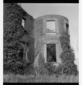 Cullaun House - rounded front