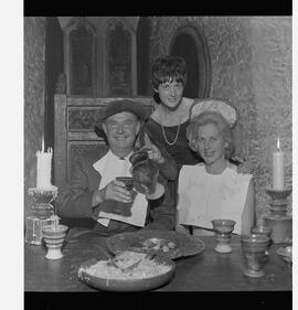 Home Tour - Mr and Mrs Richard Henderson